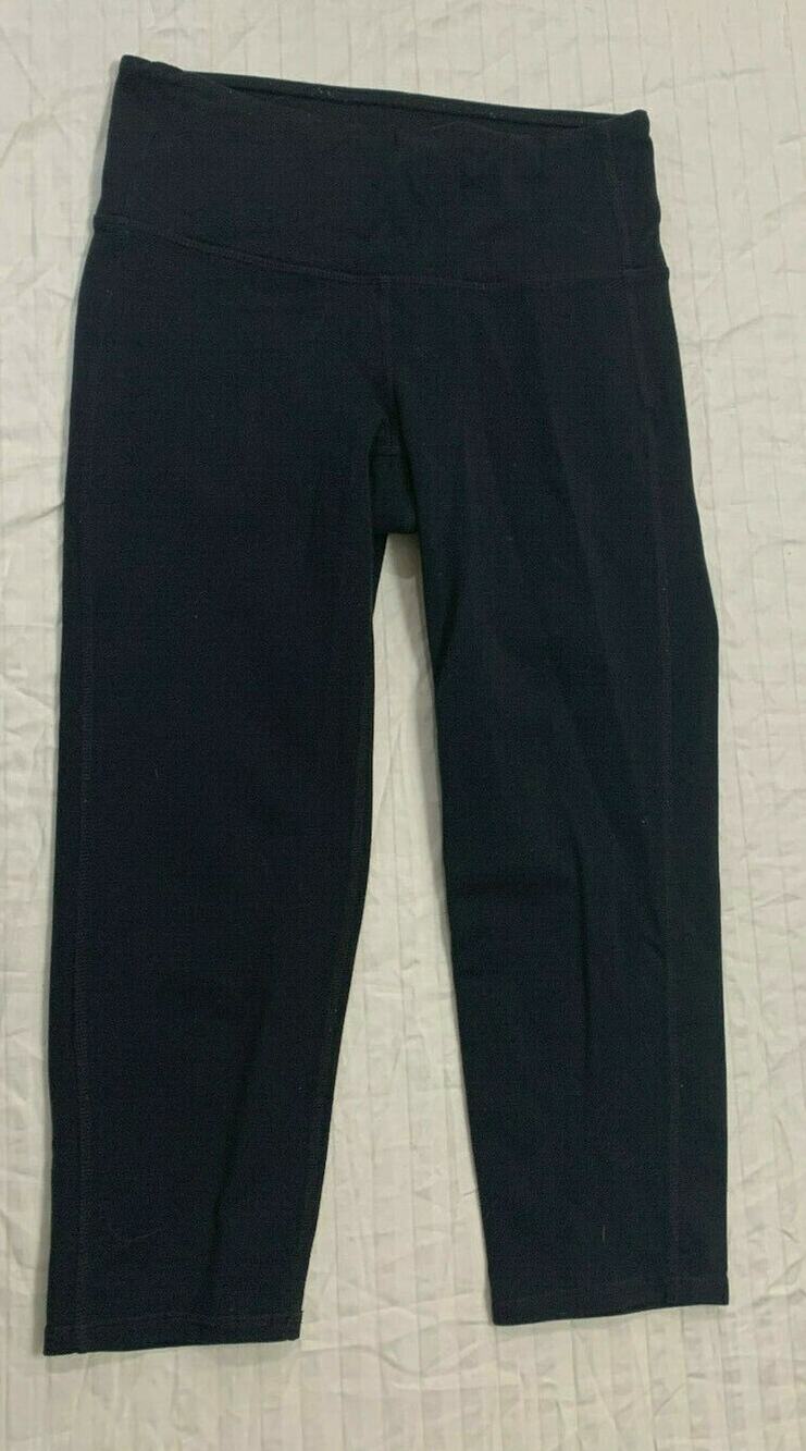 🍏🍏🍏 ATHLETA WOMENS ATHLETIC YOGA CAPRIS PANTS SIZE XSP 🍏🍏🍏